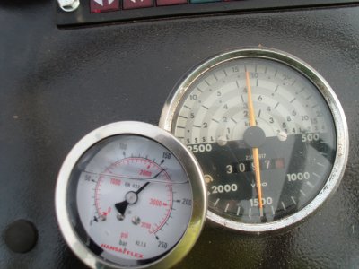 D 6206A hydraulikdruck (7).JPG