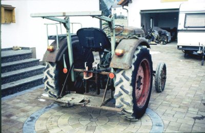 Traktor 15er Deutz hinten-r-400.jpg